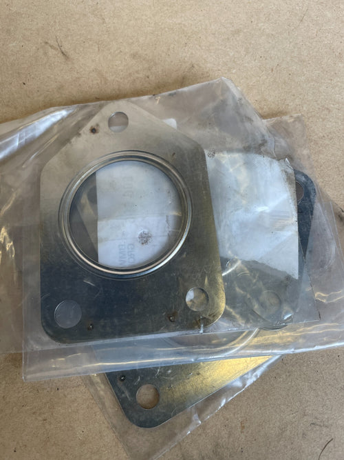 11657800596 - New OEM Genuine BMW Turbocharger Gasket N47
