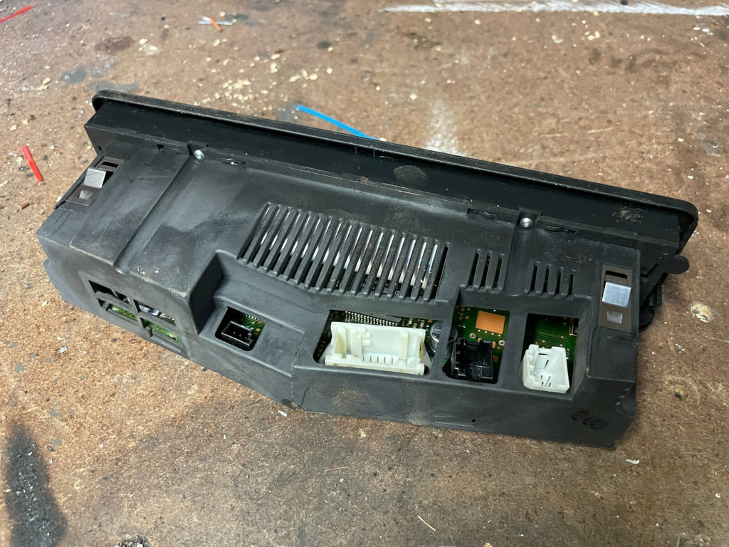 64116914009 - BMW E46 Climate Control A/C Buttons