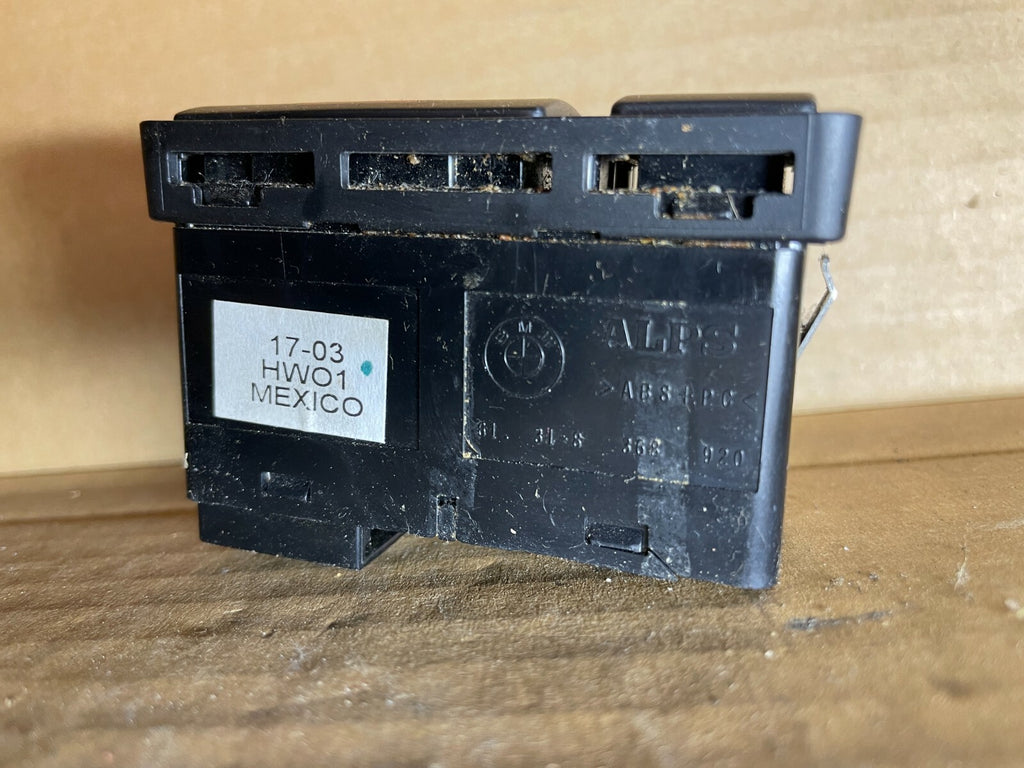 61318368920 - BMW Hazard/Central Locking Switch E46/E53/E85/E86