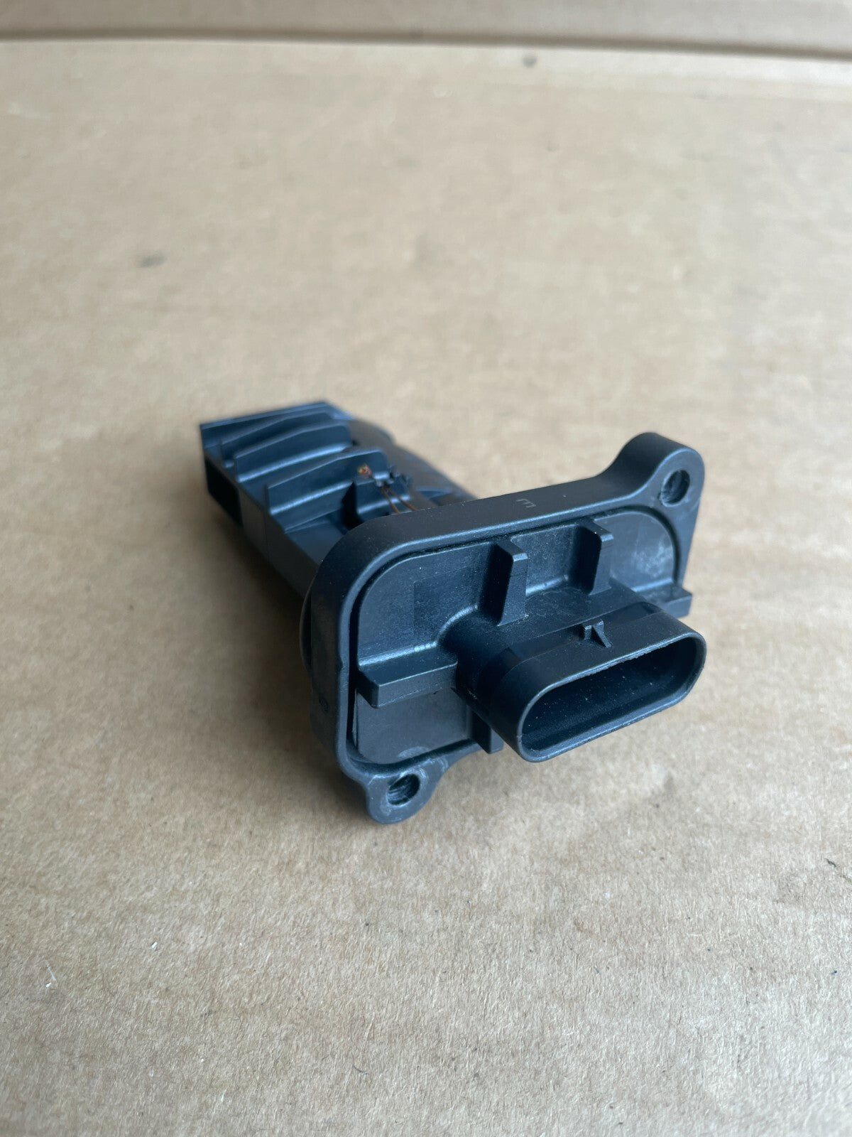 13628506408 - Genuine New Bosch Hot-Film Air Mass Meter N47 BMW F10 F15 F25 F30