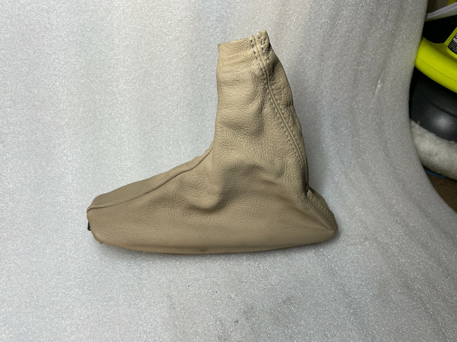25161423224- BMW E46 Handbrake Parkbrake EBrake Boot