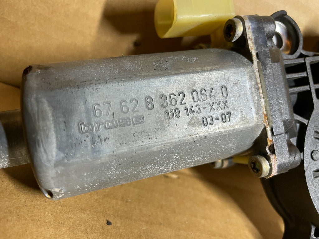 67628362064 - BMW E46 E53 E64 E85 Drivers Window Motor