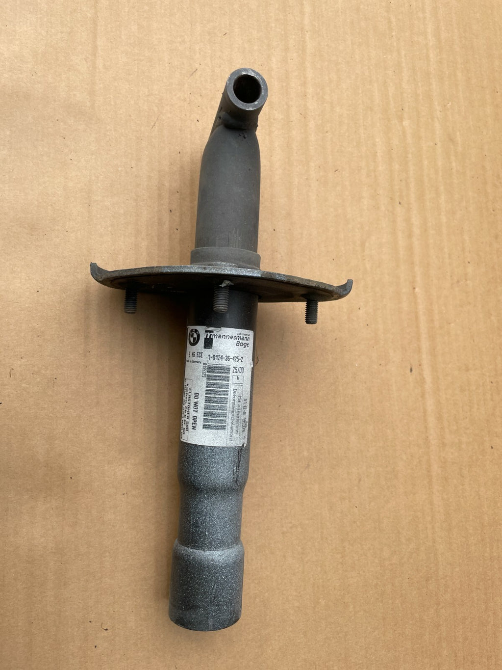 51128195325 - BMW E46 Rear Bumper Shock Absorber Rear Left
