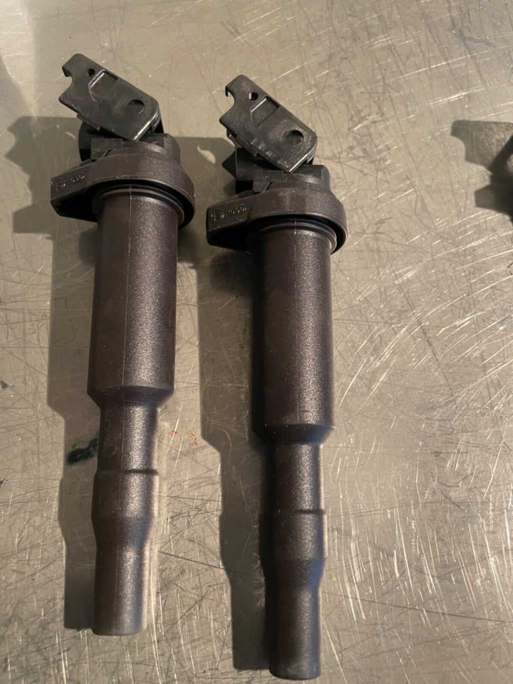 12137594937 - Genuine Used BMW Ignition Coil Pencil Push In Type S54 N14