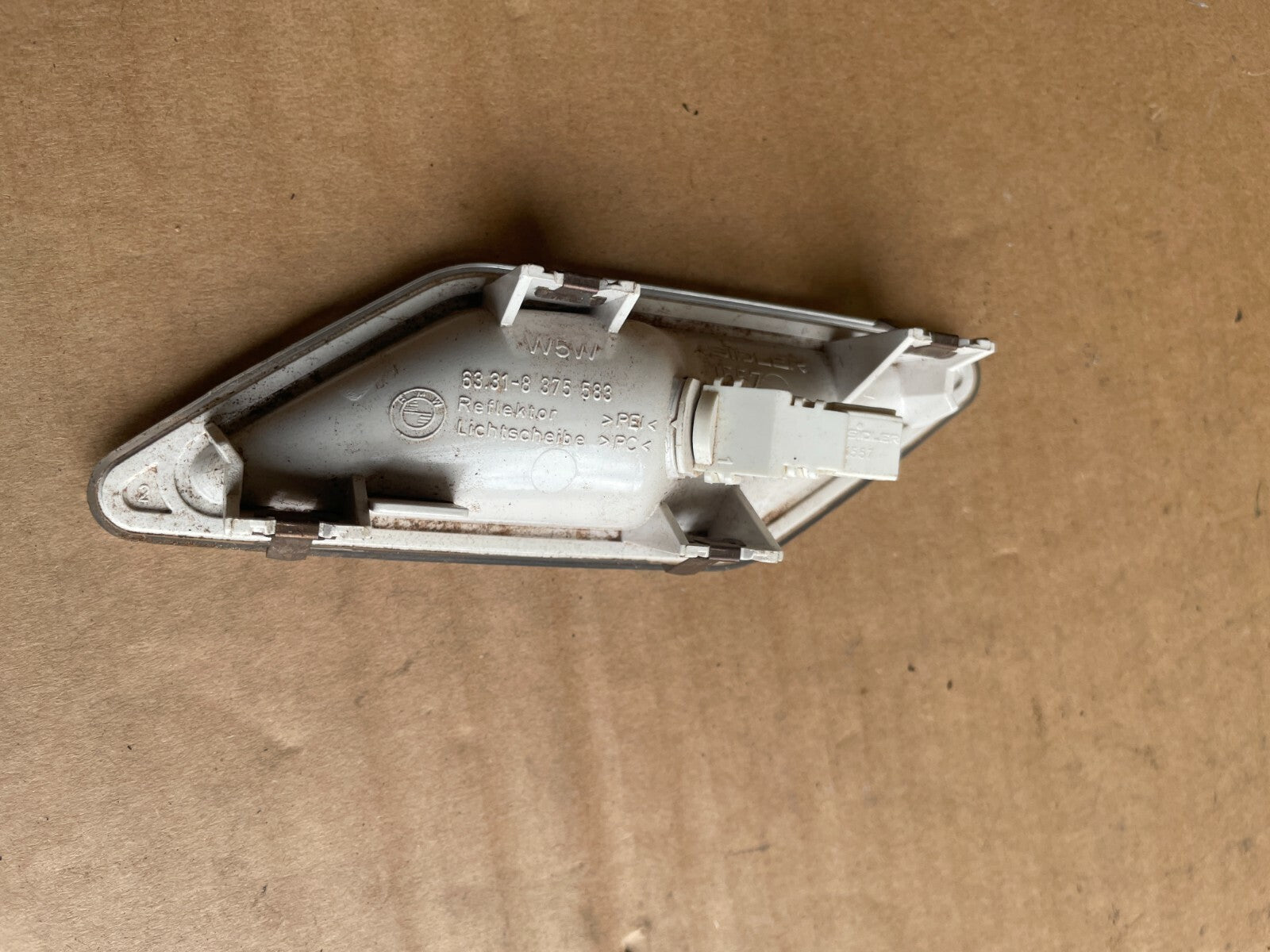 63318375585 - Rear Left Interior Light BMW E46