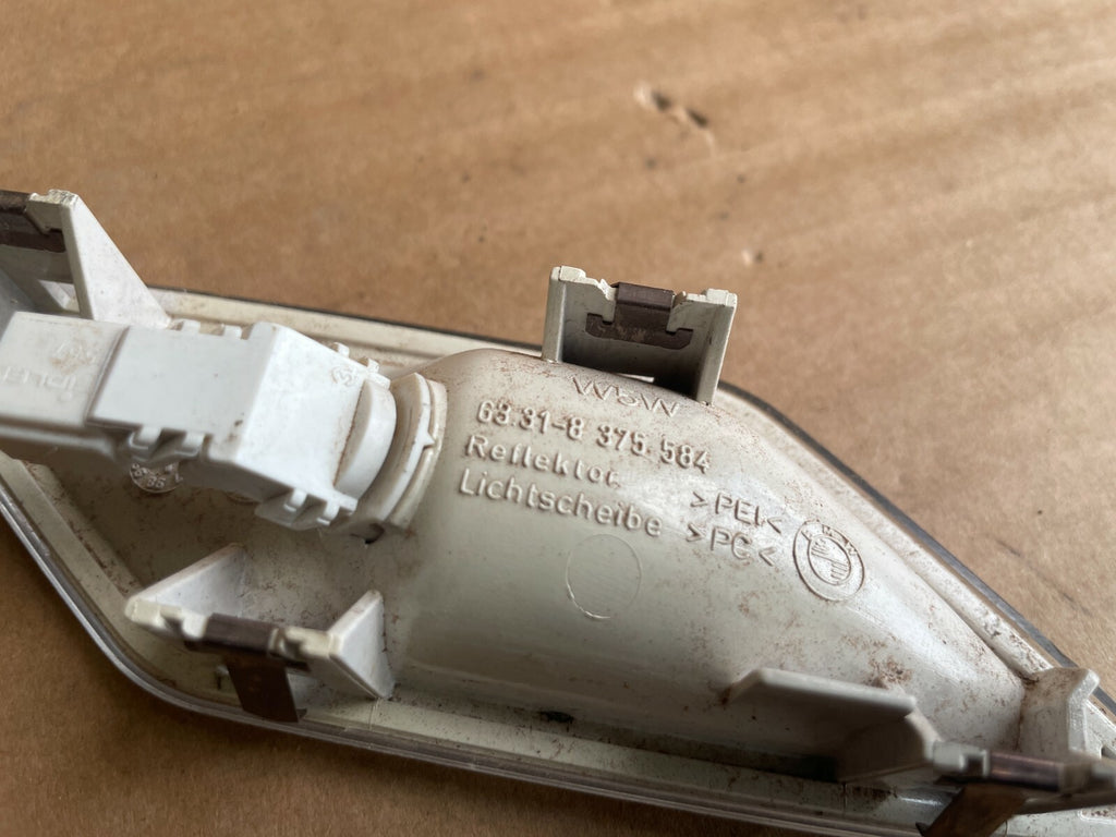 63318375586 - Rear Right Interior Light BMW E46