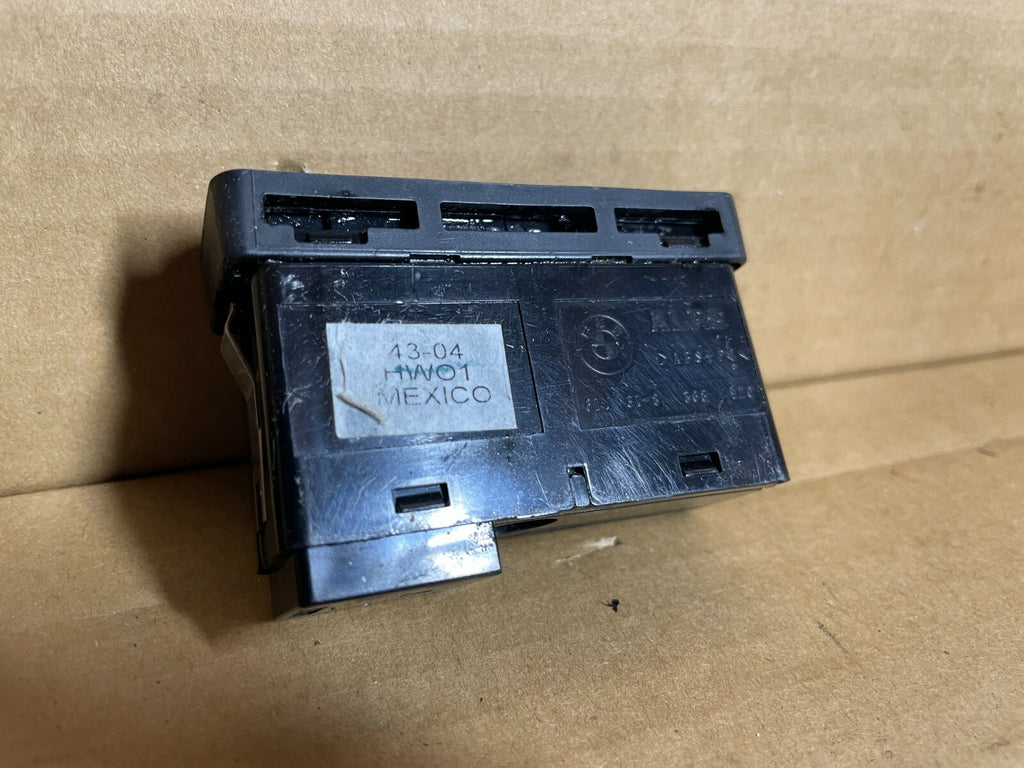 61318368920 - BMW Hazard/Central Locking Switch E46/E53/E85/E86