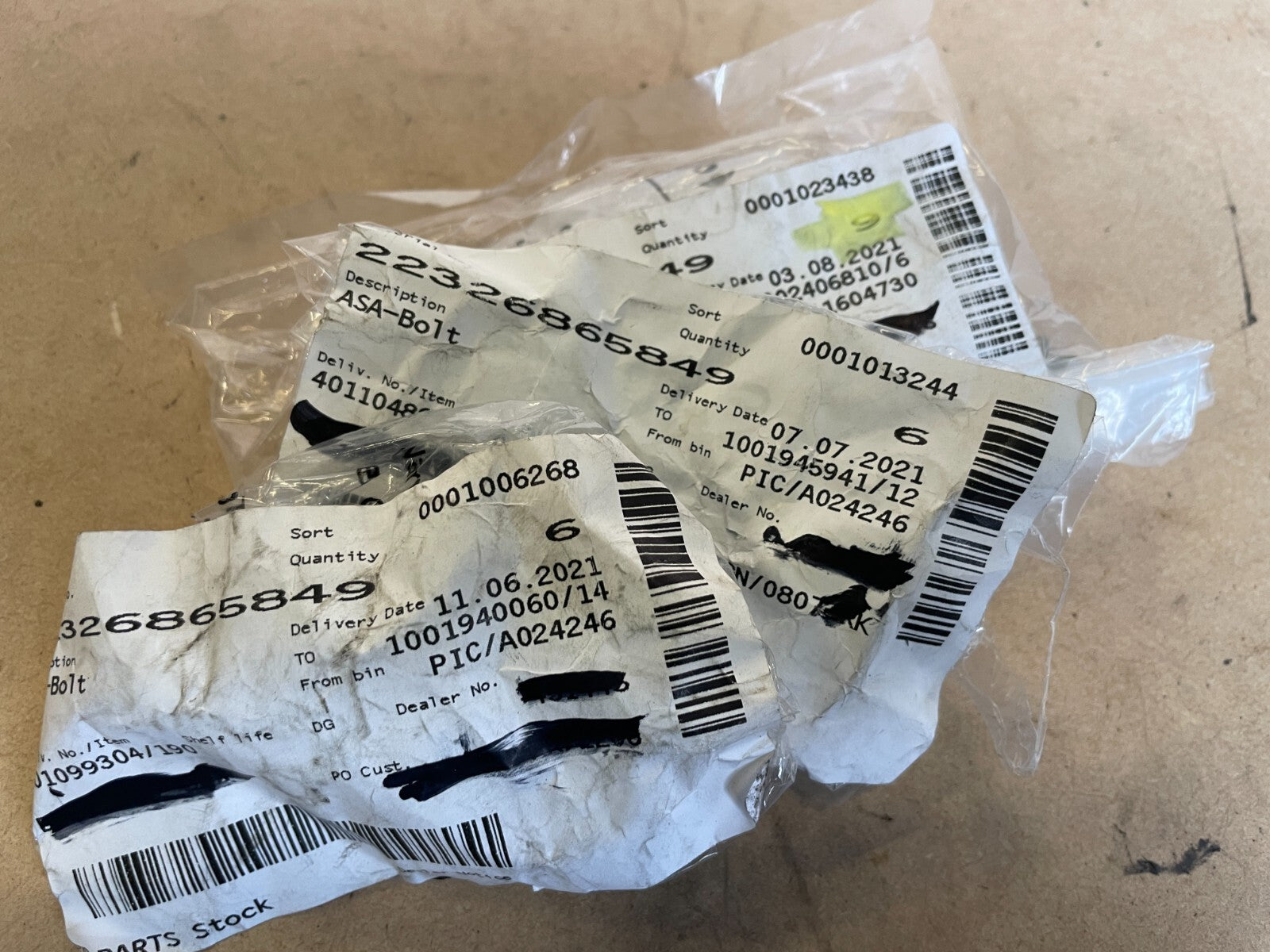 22326865849 - New OEM Genuine BMW Gearbox Brace Bolt M8X28-8.8-ZNS3