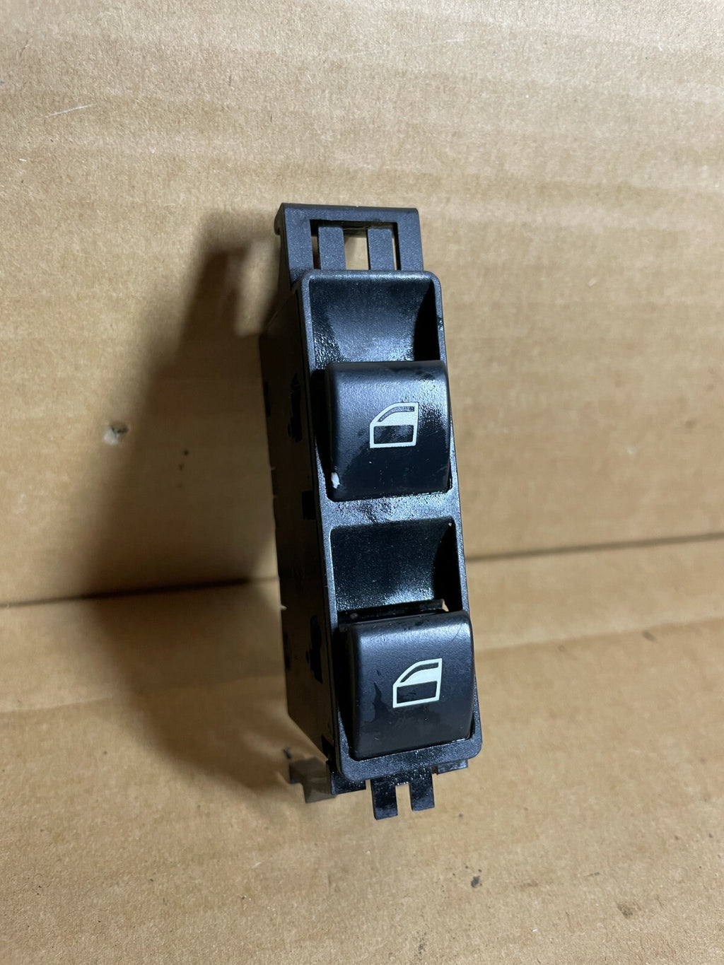 61318381514 - BMW Passenger Side Window Switch Sedan/Touring