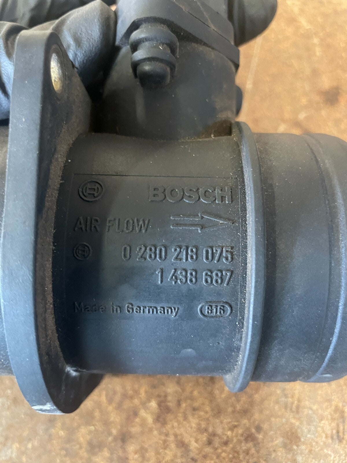 13621438687 - Genuine Used BMW N40 N42 N43 N45 N46AFM Air Flow Meter MAF Mass
