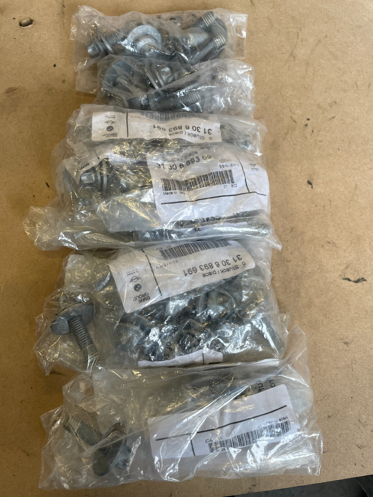 31306893691 - New OEM Genuine BMW Front Air Strut Top Bolt M8X30-10.9 ZNS3