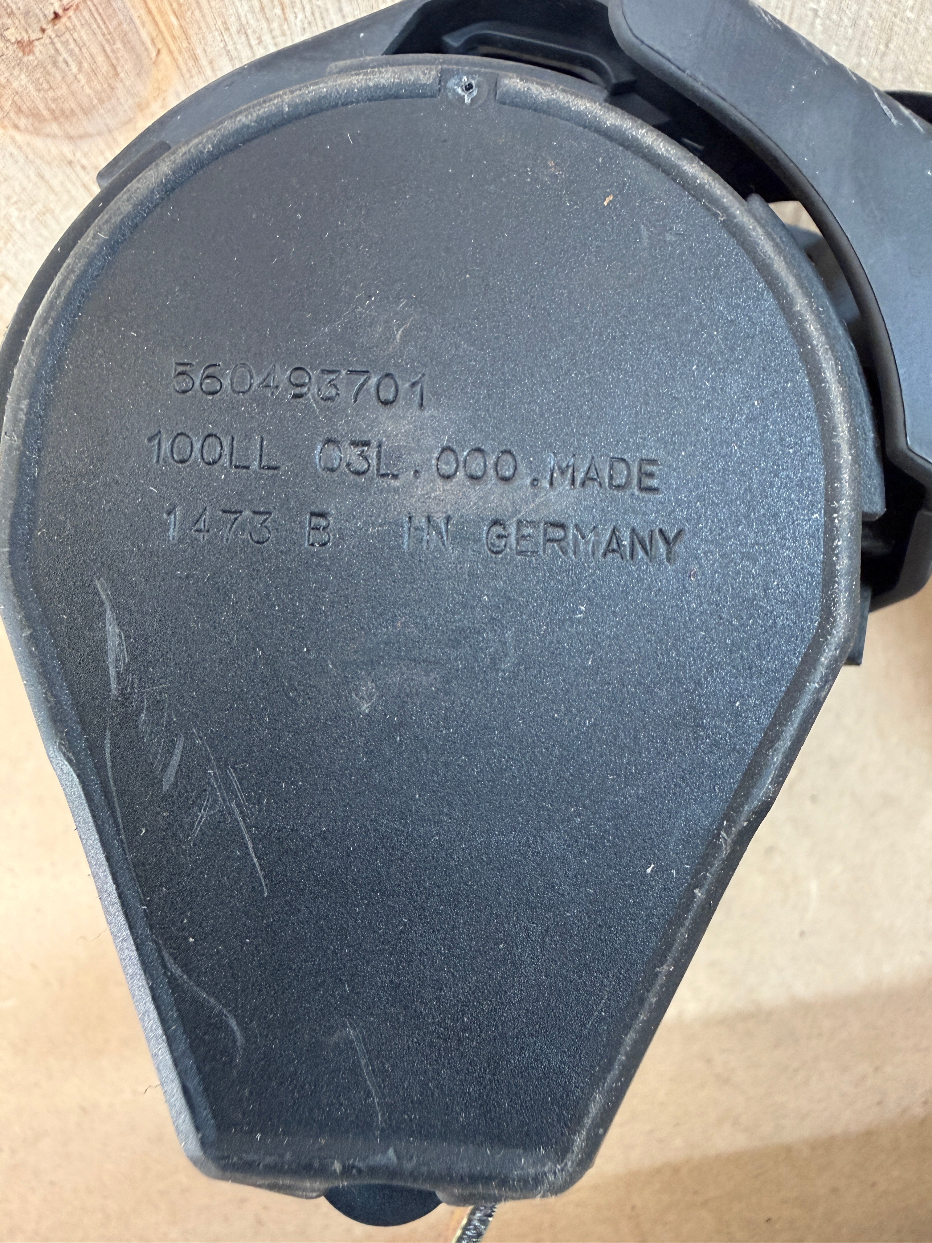 72117068243 / 560493701 - Genuine Used E46 Left/Passenger Front Seat Belt