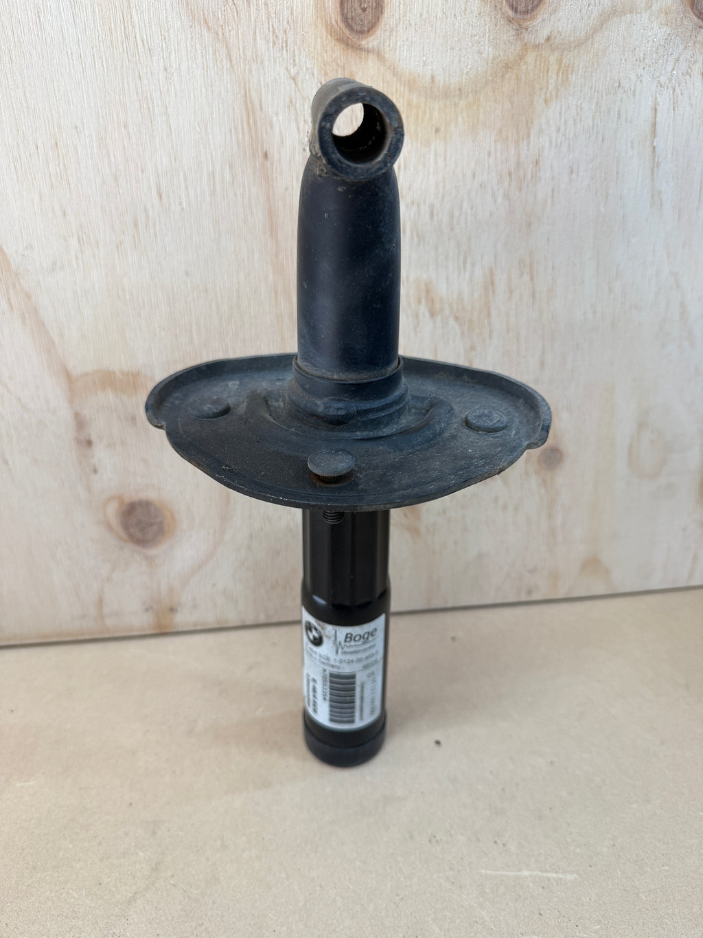 51127055335 - BMW E46 Rear Bumper Shock Absorber Rear Left