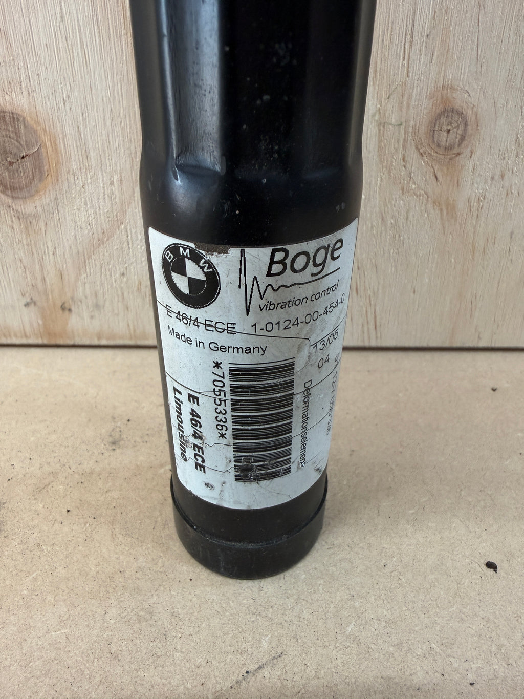 51127055336 - BMW E46 Rear Bumper Shock Absorber Rear Right