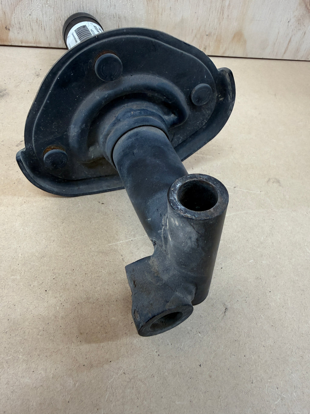 51127055336 - BMW E46 Rear Bumper Shock Absorber Rear Right