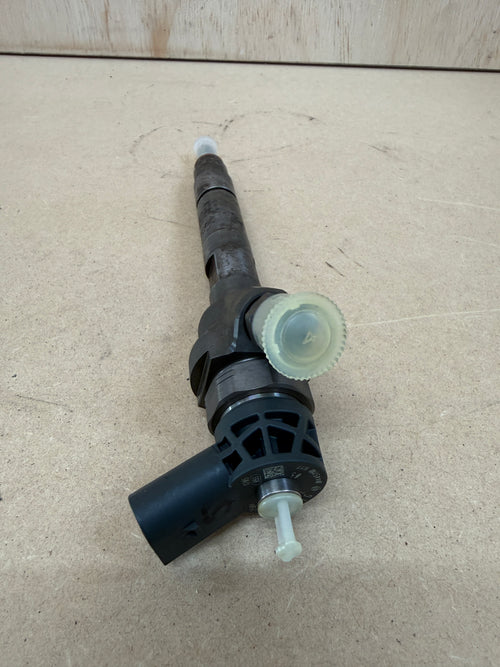 13537810702 - Genuine BMW Used Diesel N47/N57 Fuel Injector