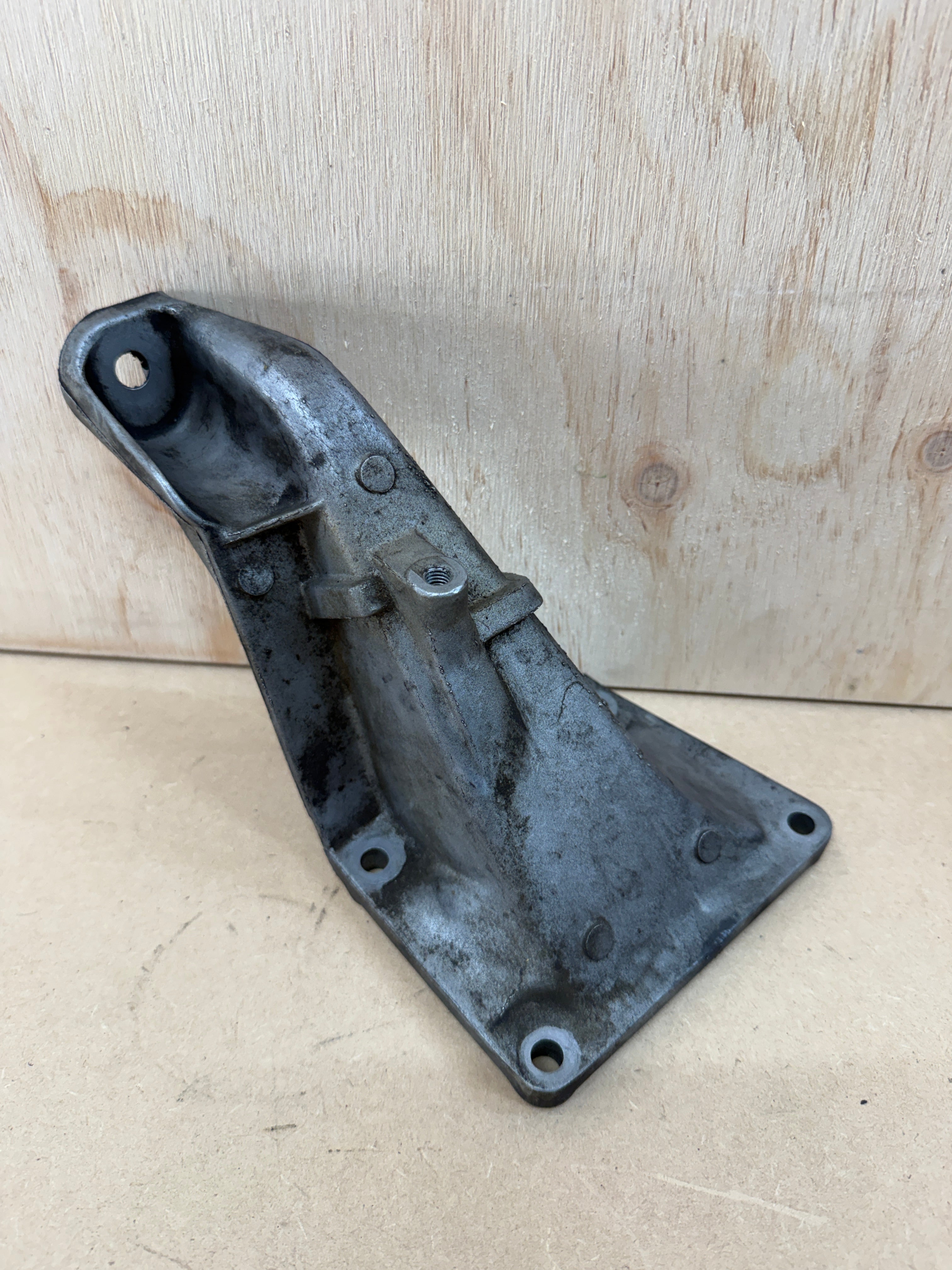 22111094697 - Genuine BMW Used Left Engine Arm Bracket E85 E46 M52 M54